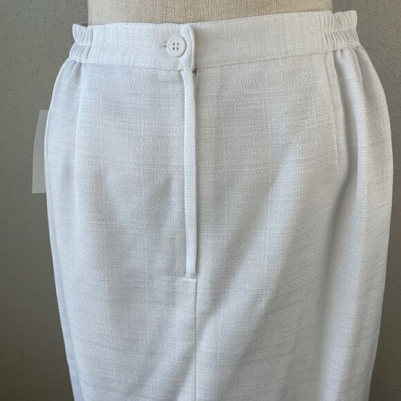 NWT Sag Harbor Suit White Jacket and Skirt Size 10 - Picture 14 of 16
